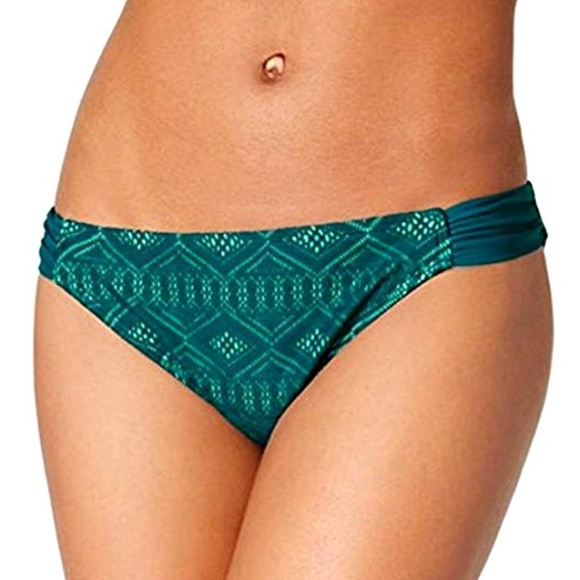 Hula Honey Other - Hula Honey Mojave Diamond Crochet Bikini Bottom